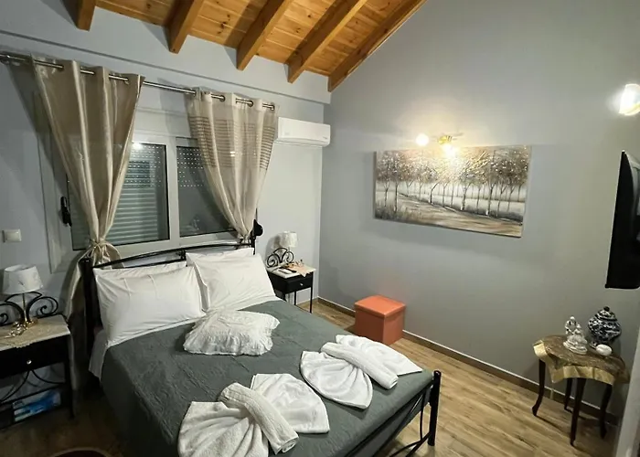 Blue Waves House 1 Soroni