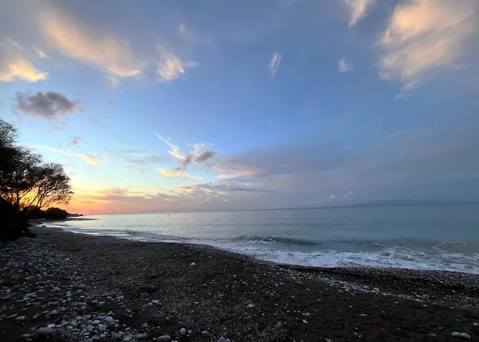 Blue Waves House 1 * Soroni